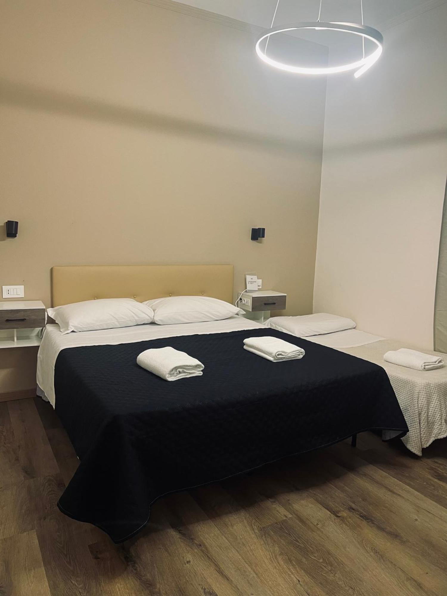 Il Galileo Rooms Pisa Esterno foto