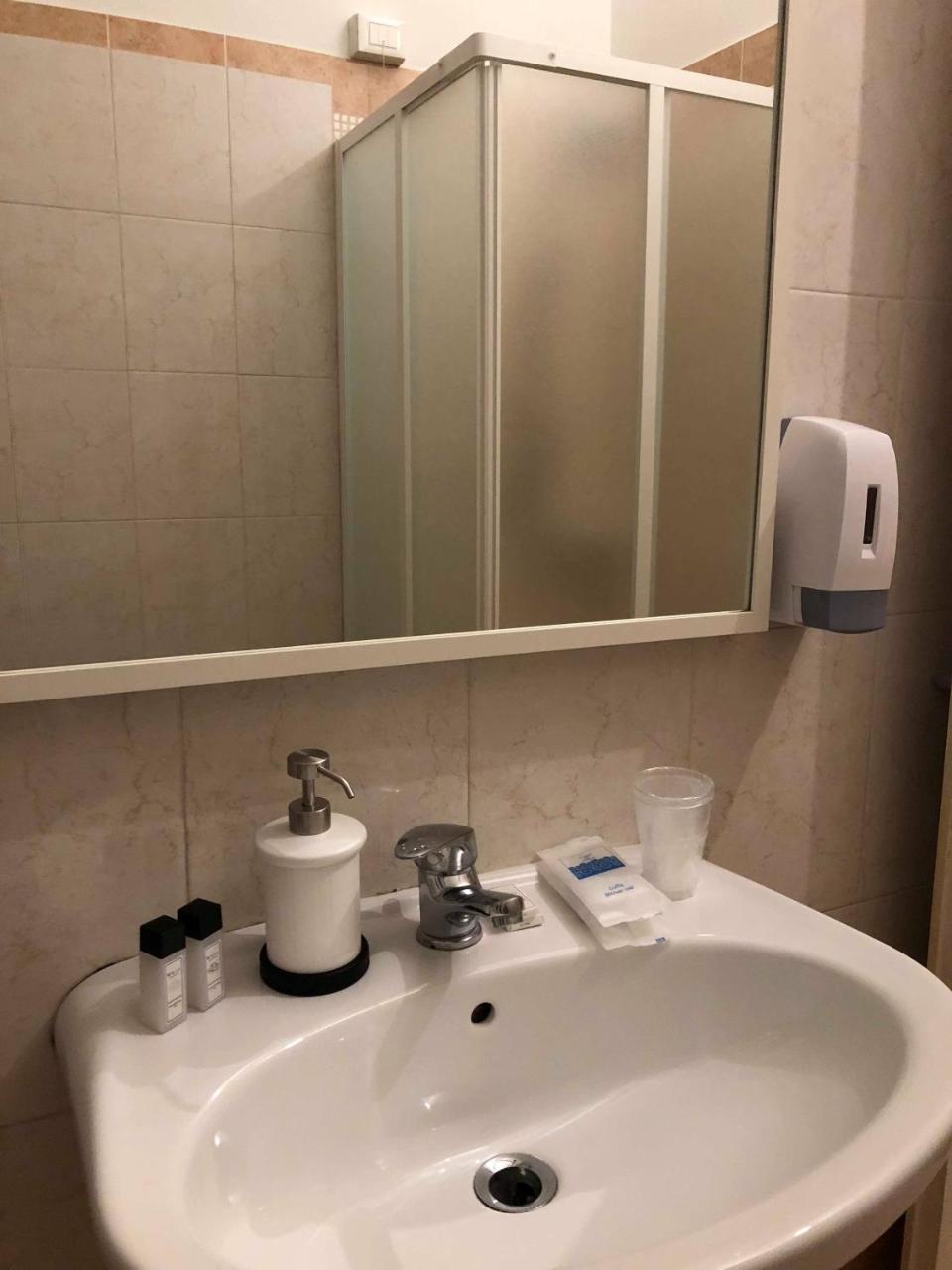 Il Galileo Rooms Pisa Esterno foto